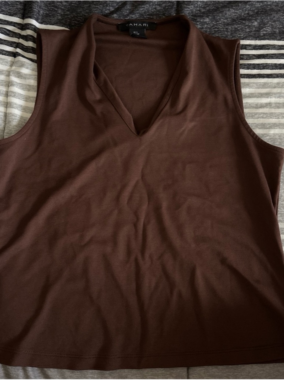 Tahari Brown V-Neck Sleeveless Tank Top